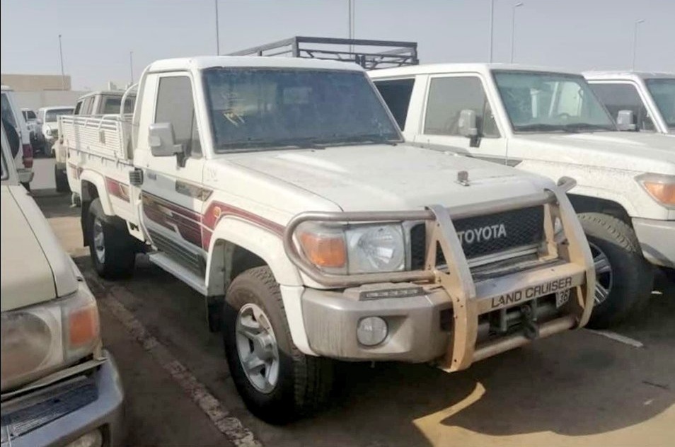 مزاد علني لبيع سيارات جمرك ميناء جازان