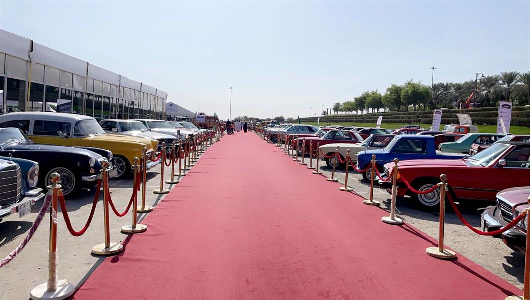 سيارات كلاسيكية متنوعة شاركت في مهرجان الدرعية