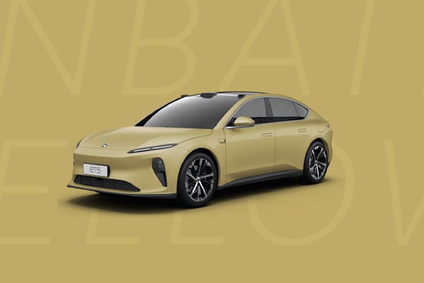 Nio الصينية تطلق ET5 الأنيقة الكهربائية بمدي يصل الي 1000 كم