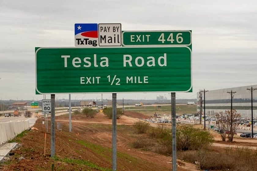 قريباً تغيير اسم طريق هارولد جرين الي طريق تسلا في تكساس