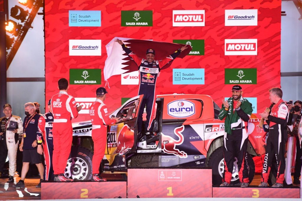 ترتيب الفائزين برالي داكار 2022 في السعودية وناصر العطية يفوز بفئة السيارات
