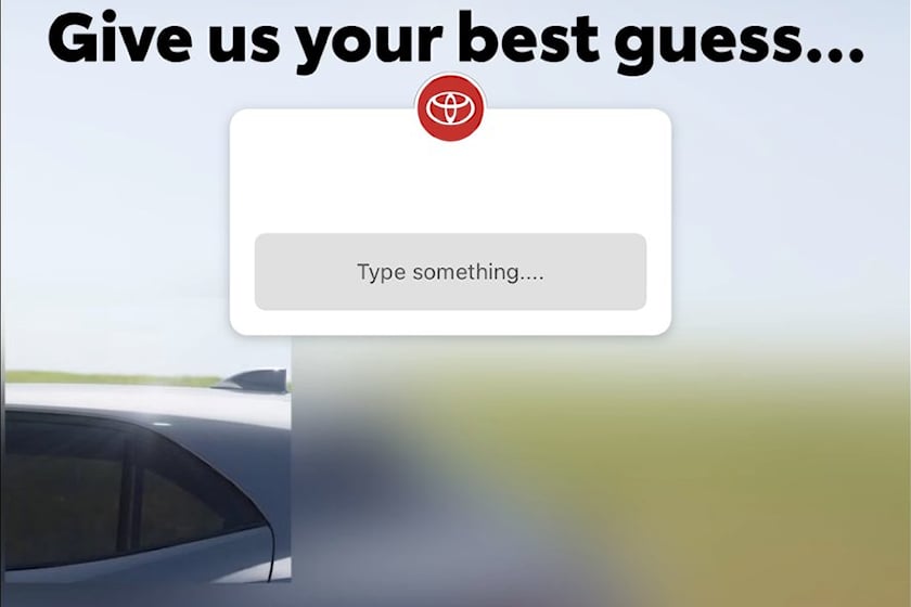 حملة تشويقية لتويوتا GR كورولا بجانب سوبرا و GR86