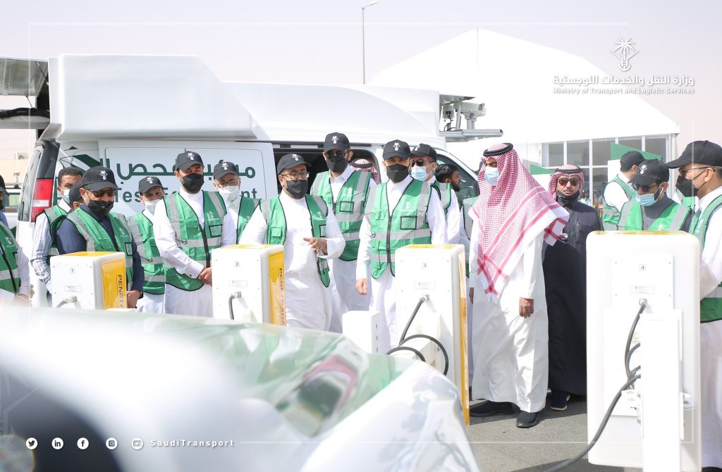 انطلاق حملة نحو طرق متميزة لمسح 75 ألف كم في السعودية