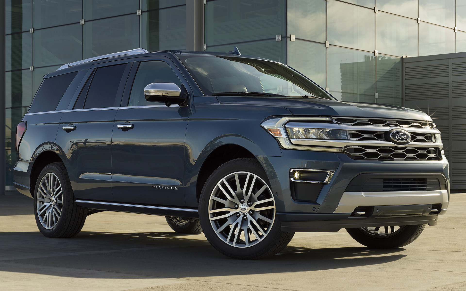 مراجعة فورد اكسبيديشن 2022: المواصفات والمميزات والعيوب والأسعار