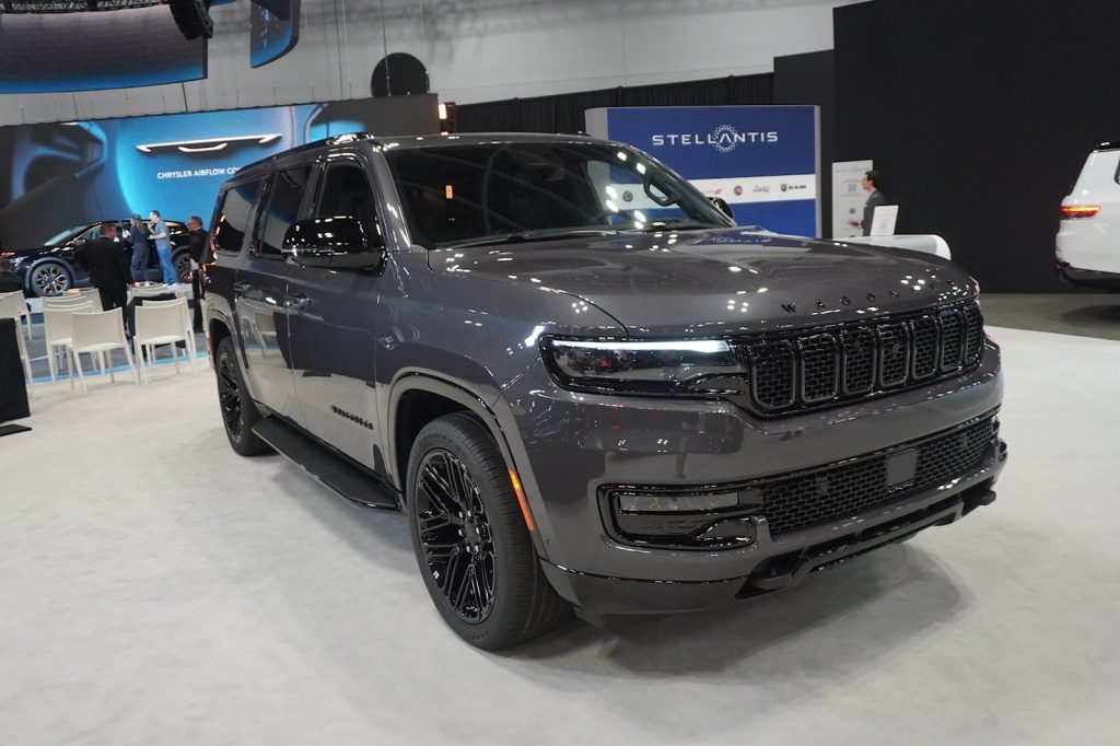 جيب تكشف عن واغوانير وغراند واغوانير إل في معرض نيويورك