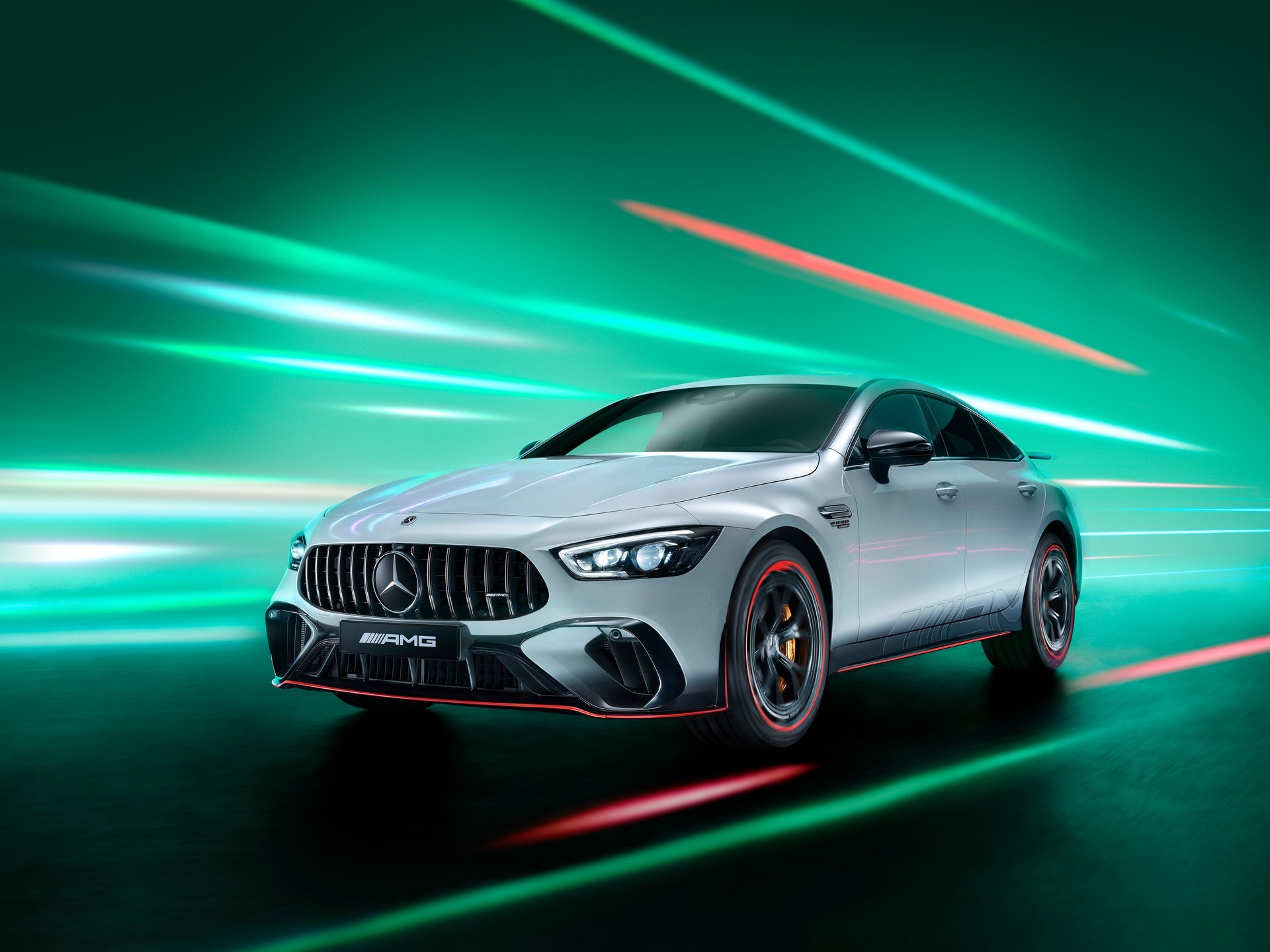 مرسيدس تطرح باقة F1 Edition لسيارتها AMG GT 63 S E بقيمة 25 ألف دولار
