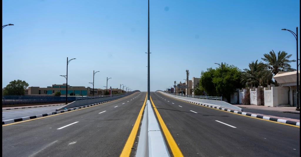 الانتهاء من جسر تقاطع طريق الأمير نايف مع الشارع الثامن عشر بالدمام