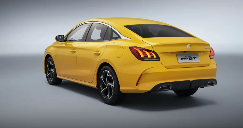 ام جي GT 2022