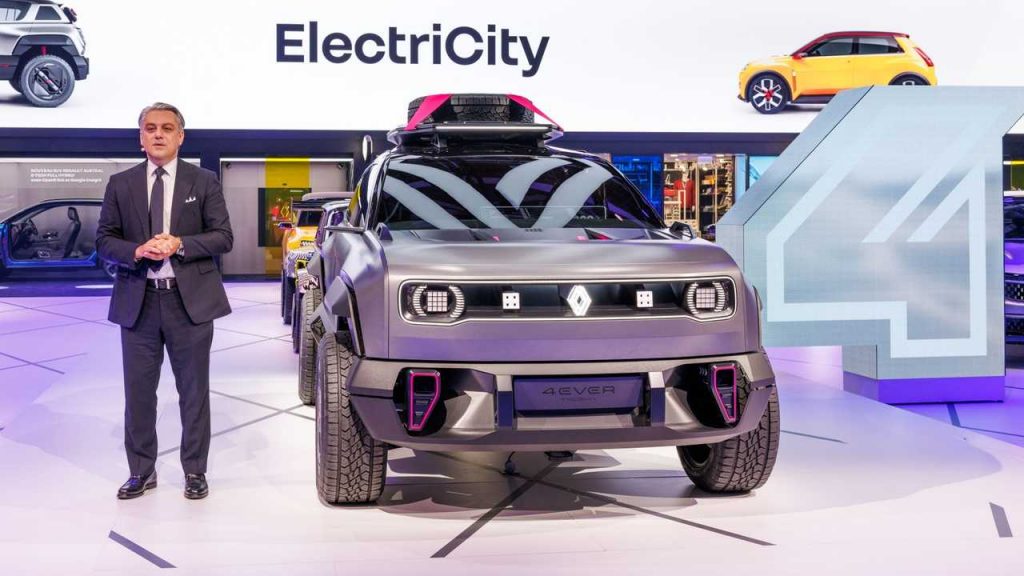 الكشف عن رينو 4EVER Trophy التجريبية لأول مرة في معرض باريس للسيارات