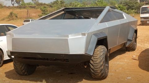 نسخة مقلدة من تسلا سايبرترك تظهر في الهند وتعتبر أفضل نسخها المقلدة حتى الآن