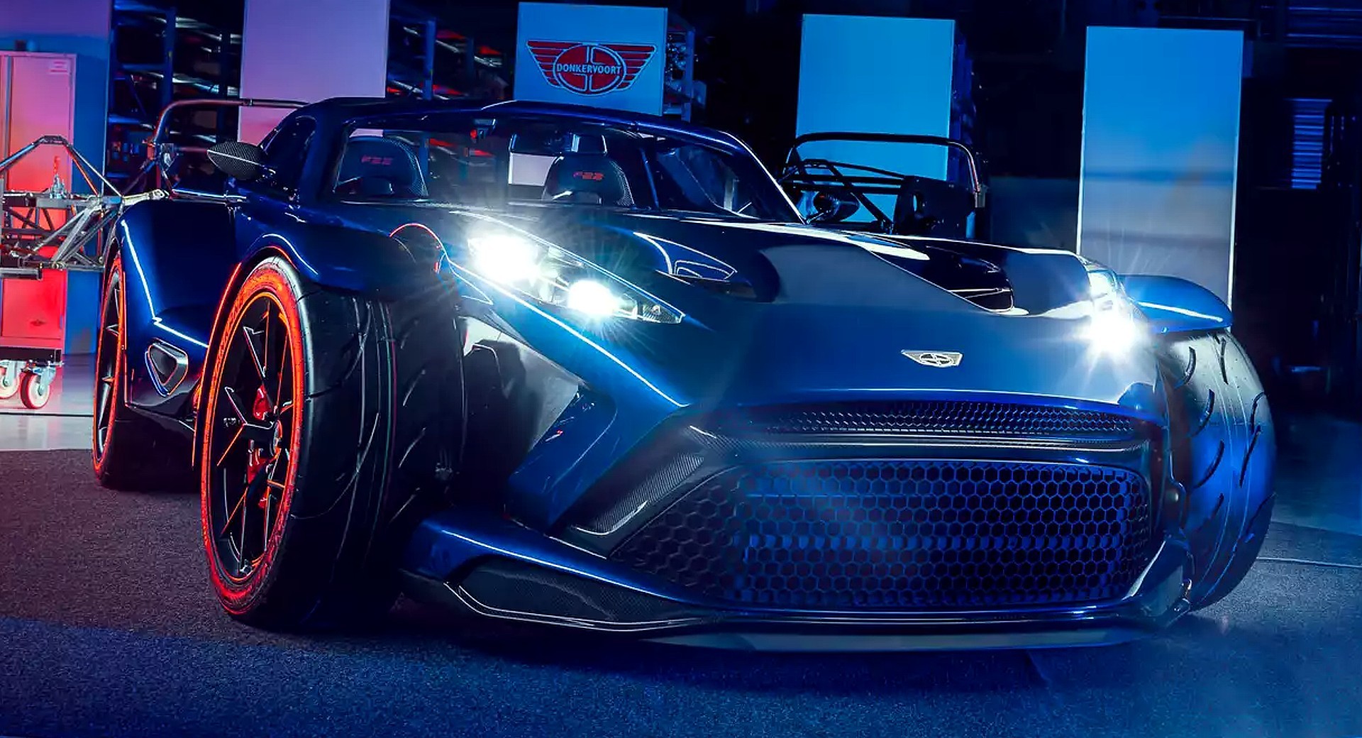 دونكرفورت F22 الخارقة تنطلق رسمياً بقوة 492 حصان ووزن 750 كجم