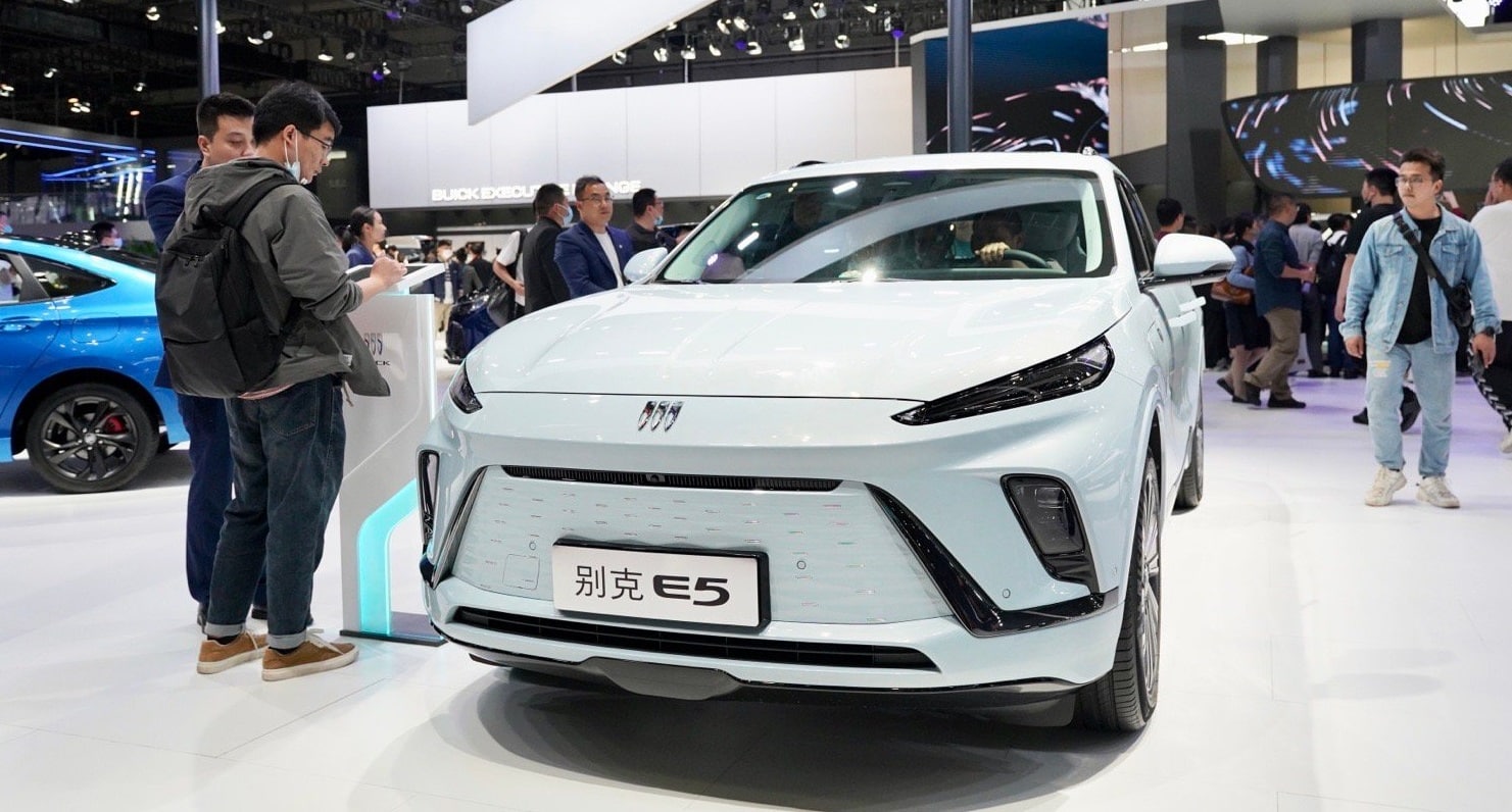 بويك إلكترا E5 تحصل على 8000 حجز في 10 أيام في الصين