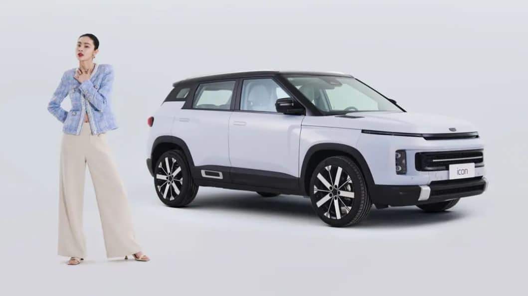 مصممة للسيدات: إطلاق جيلي أيكون بروتاجونيست 2023 في الصين بداية من 17 ألف دولار