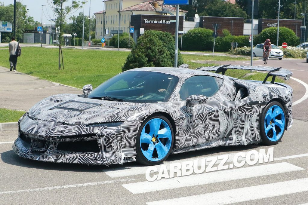 الكشف عن فيراري SF90 لومان في سباق التحمل الأكثر أهمية في العالم