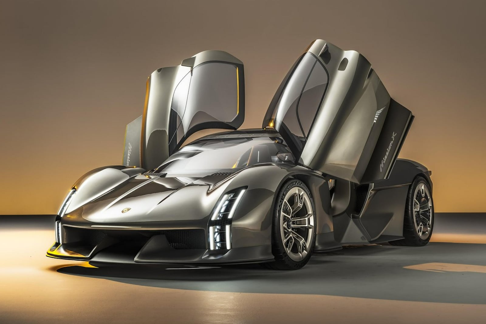 الكشف عن بورشة Mission X Concept البديل الكهربائي المتوقع لـ918 سبايدر