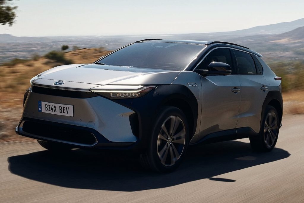 مستقبل تويوتا للسيارات الكهربائية يصل الي 1000 كم وشحن كامل في 20 دقيقة