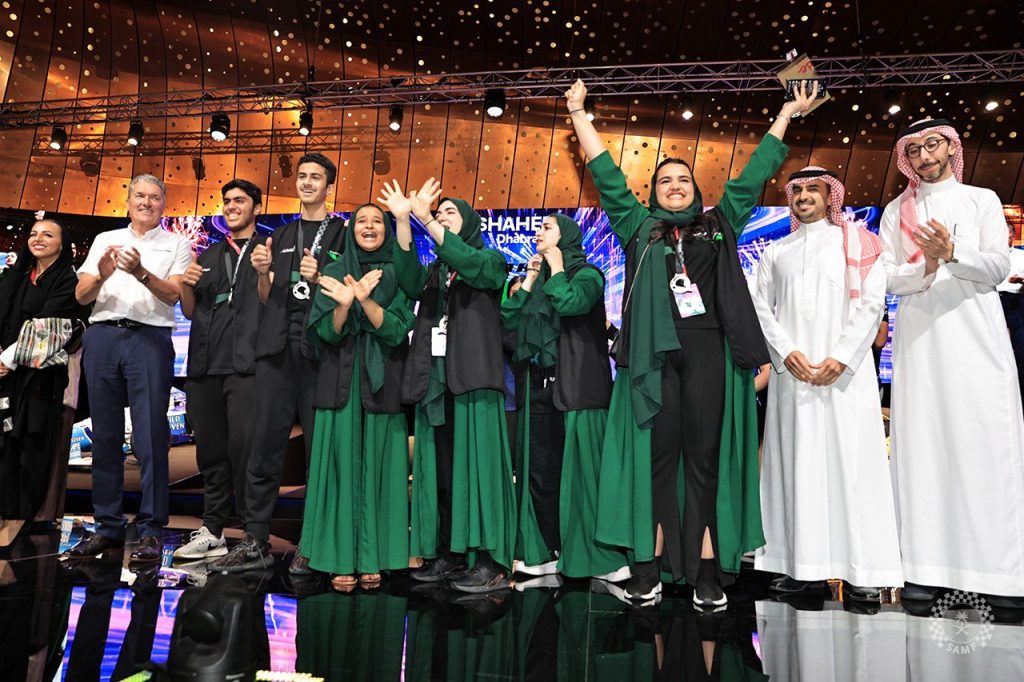 تأهل 3 فرق سعودية في برنامج فورمولا 1 المدراس وتمثيلهم المملكة في سنغافورة