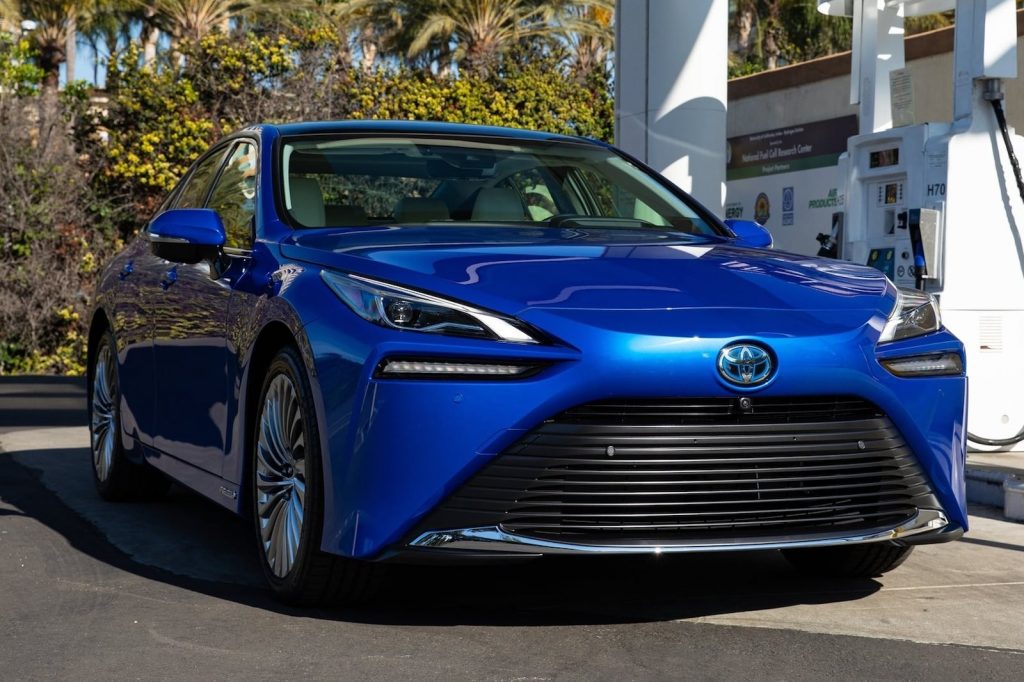 تويوتا تقول إن الجيل التالي من خلايا الوقود ستكون أرخص 50% بحلول عام 2026