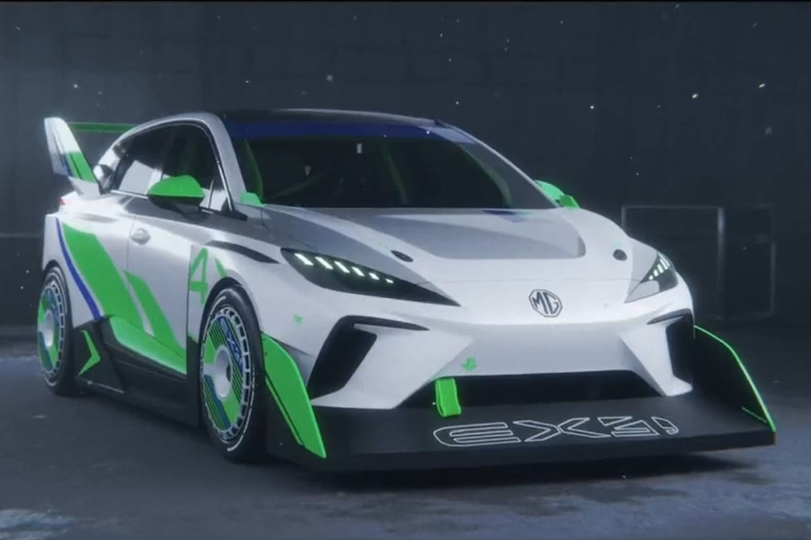 الكشف عن MG EX4 في مهرجان جودوود للسرعة تكريماً لسيارة الراليات Metro 6R4