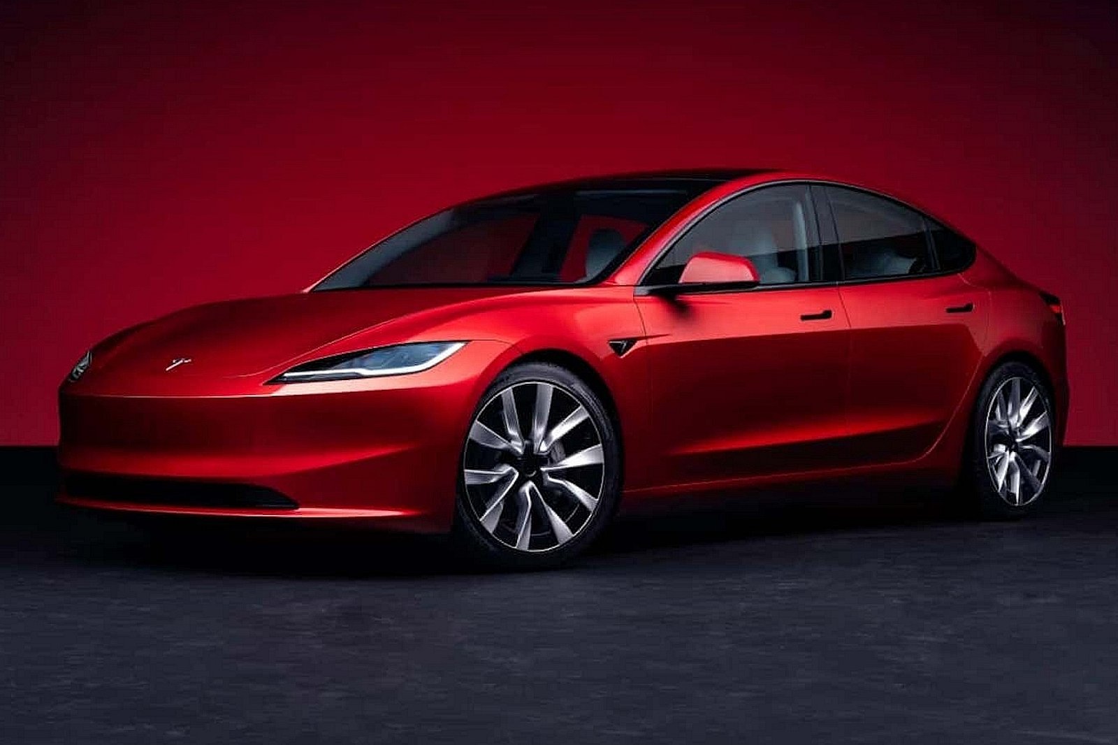 قريباً : تقديم تسلا موديل 3 بيرفورمانس فيس ليفت بمحرك كهربائي جديد