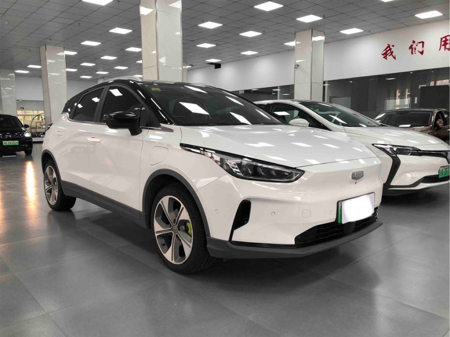 مراجعة جيلي جيومتري C موديل 2024: المواصفات والمميزات والأسعار