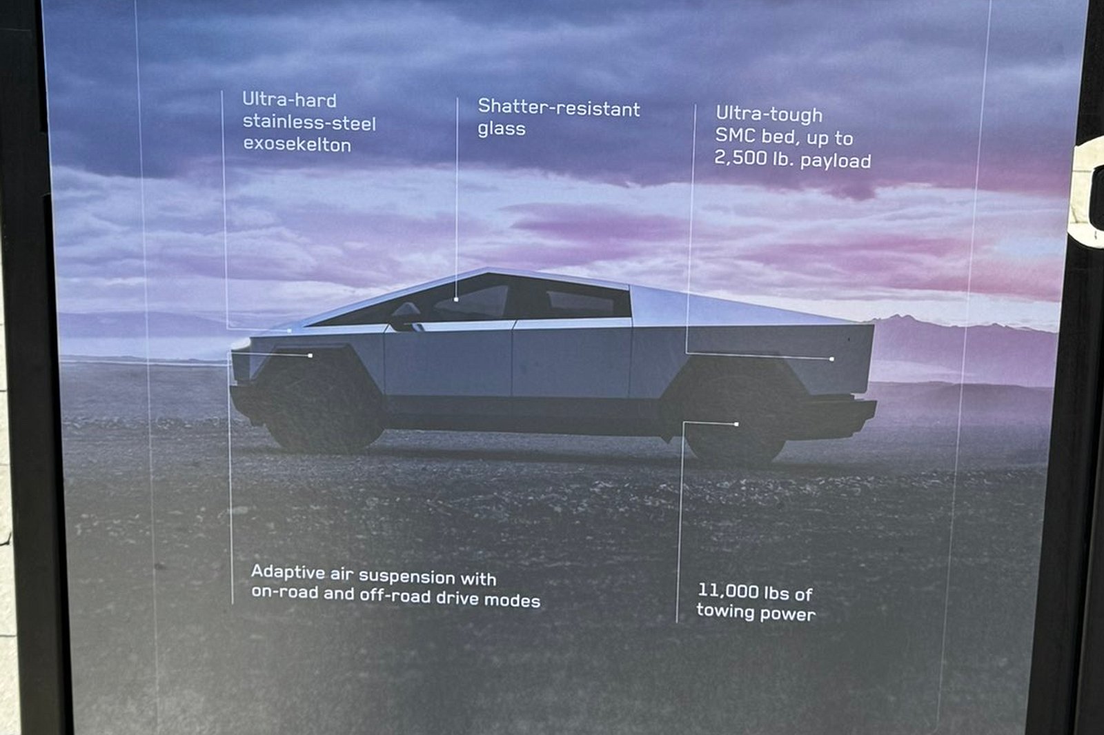 الكشف عن بعض مواصفات تسلا سايبرترك قبل بدءعمليات التسليم