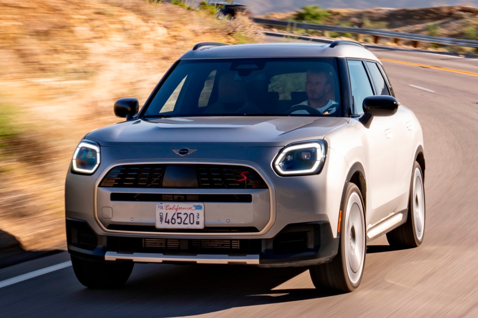 ميني كونتريمان S الجديدة تنطلق بسعر يبدأ من 38.900 ألف دولار