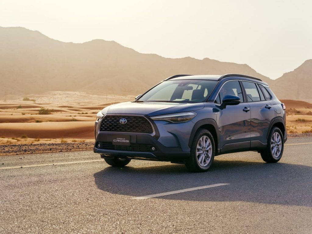 مراجعة تويوتا كورولا كروس 2023: المواصفات والمميزات والأسعار