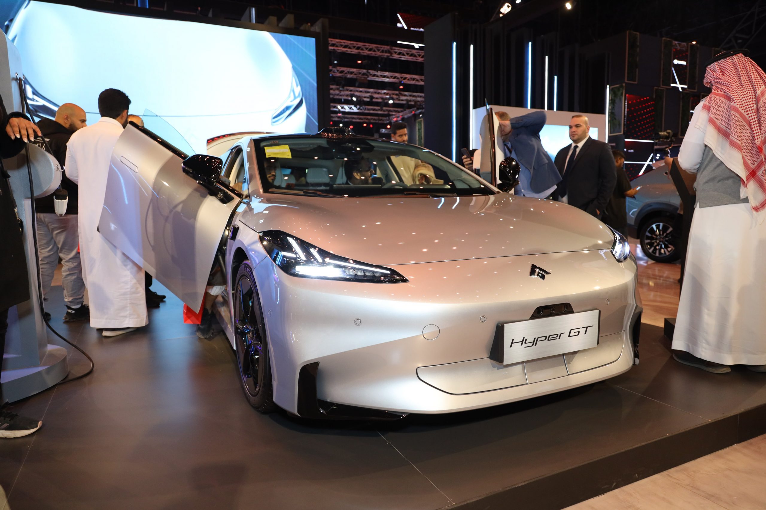 معرض الرياض للسيارات: إطلاق جي إيه سي هايبر جي تي الكهربائية