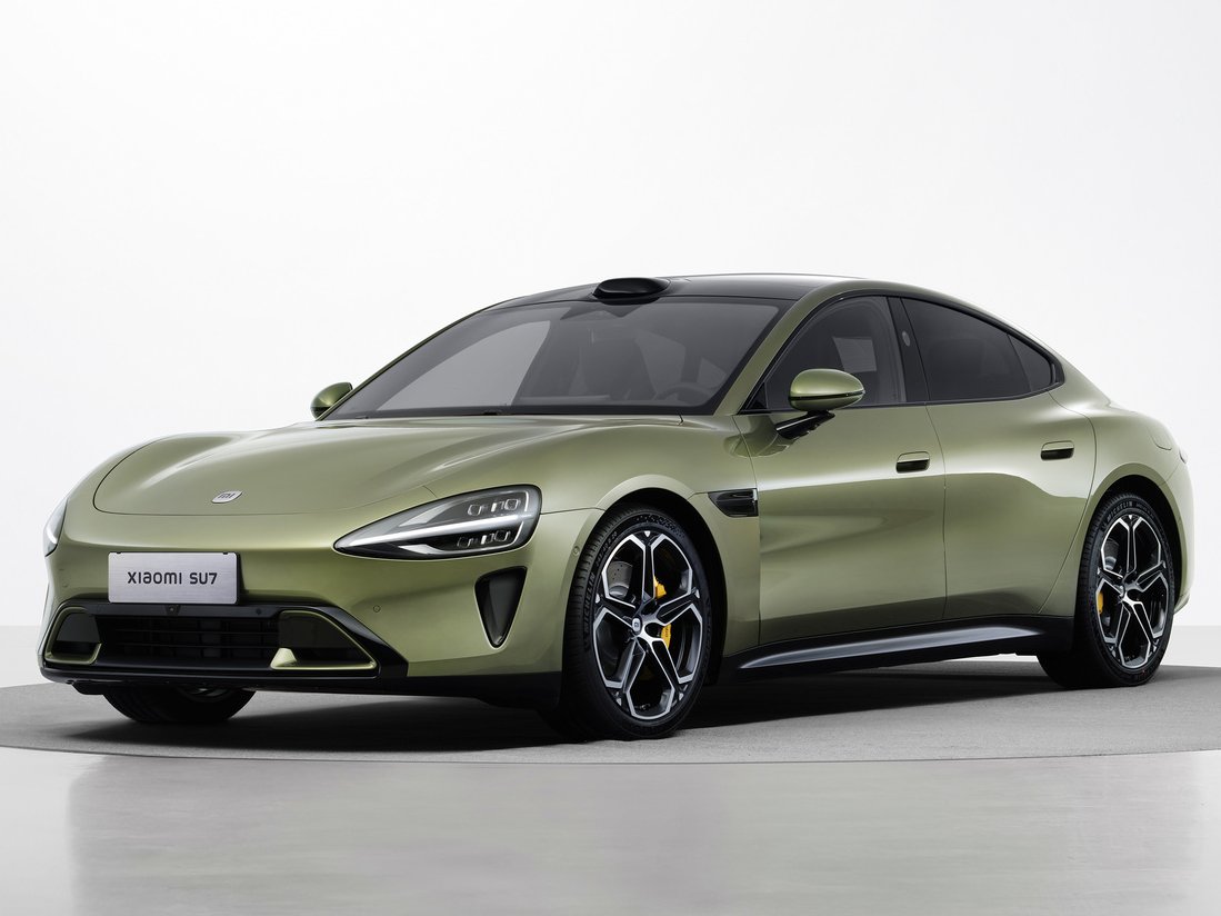 شاومي تشعر بالتوتر بسبب الشائعات حول أسعار SU7