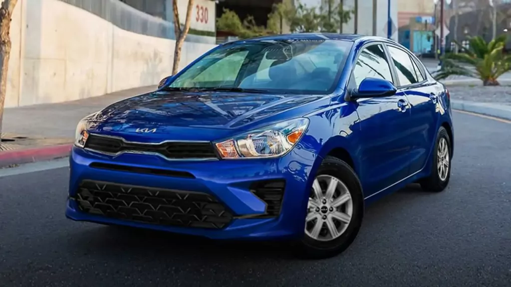 القيادة الاقتصادية في 2024: دليلك لأفضل السيارات الصديقة لمحفظتك وللبيئة