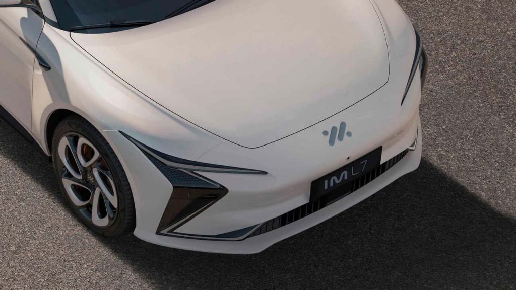 IM Motors ستعرض سيارة L6 بمدى 804 كم في جنيف