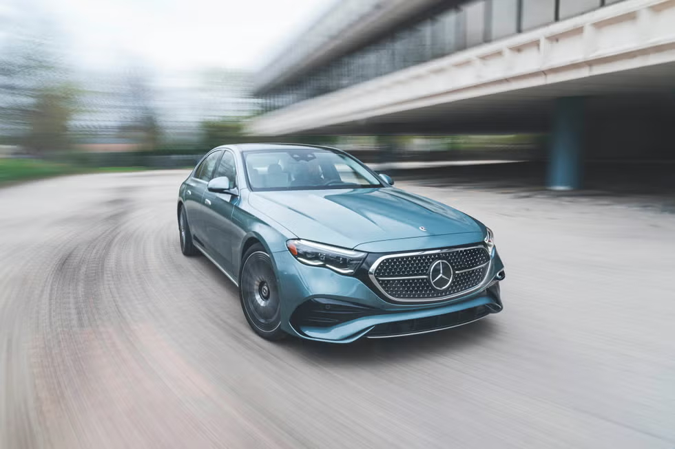 مراجعة مرسيدس E-Class 2024: المواصفات والمميزات والأسعار