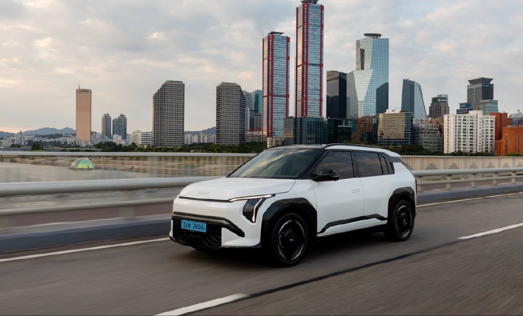 الجبر تحتفي بتقديم كيا لسيارة EV3 الجديدة