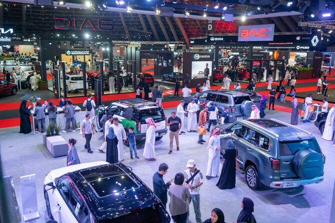بعد ختام اعماله اليوم : معرض جدة للسيارات يستقطب 300 ألف زائر