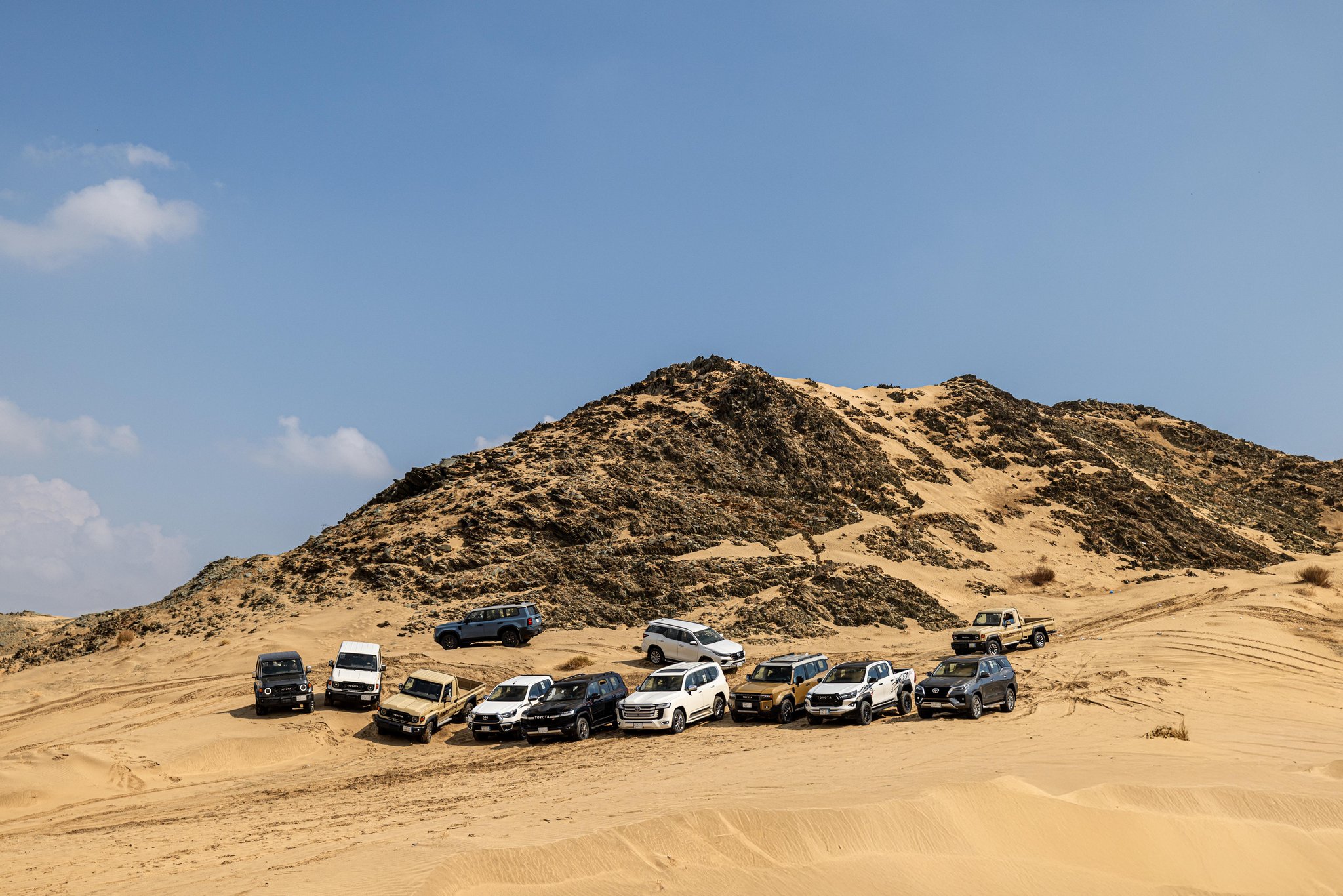 بدء الموسم الشتوي لتويوتا السعودية بتجربة قيادة سيارات الدفع الرباعي