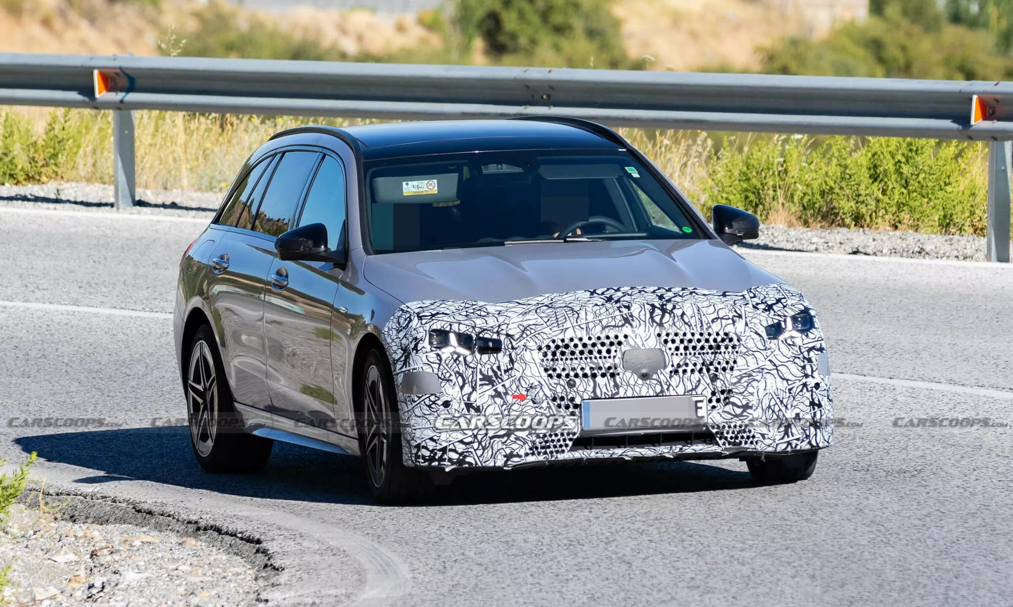 مرسيدس سي كلاس واجن 2027 تظهر في صور تجسسية جديدة