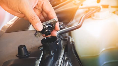 هل يجب تنظيف راديتور السيارة من وقت لآخر؟ وكيف تقوم بذلك بنفسك؟