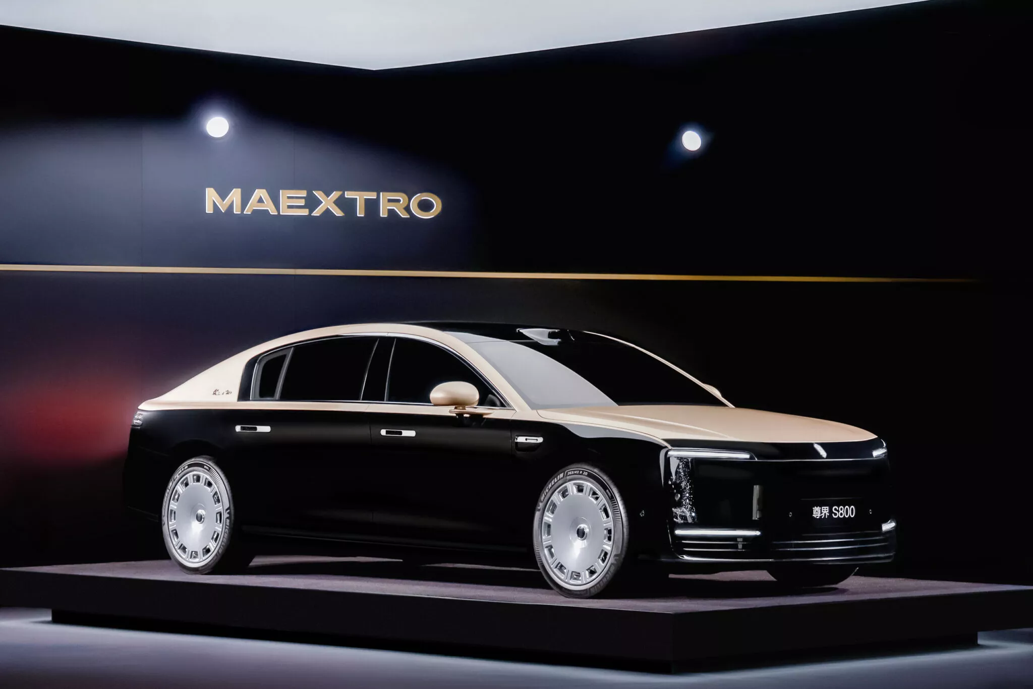 سيدان صينية تتفوق مبيعاتها علي بي إم دبليو الفئة السابعة وباناميرا ومايباخ إس