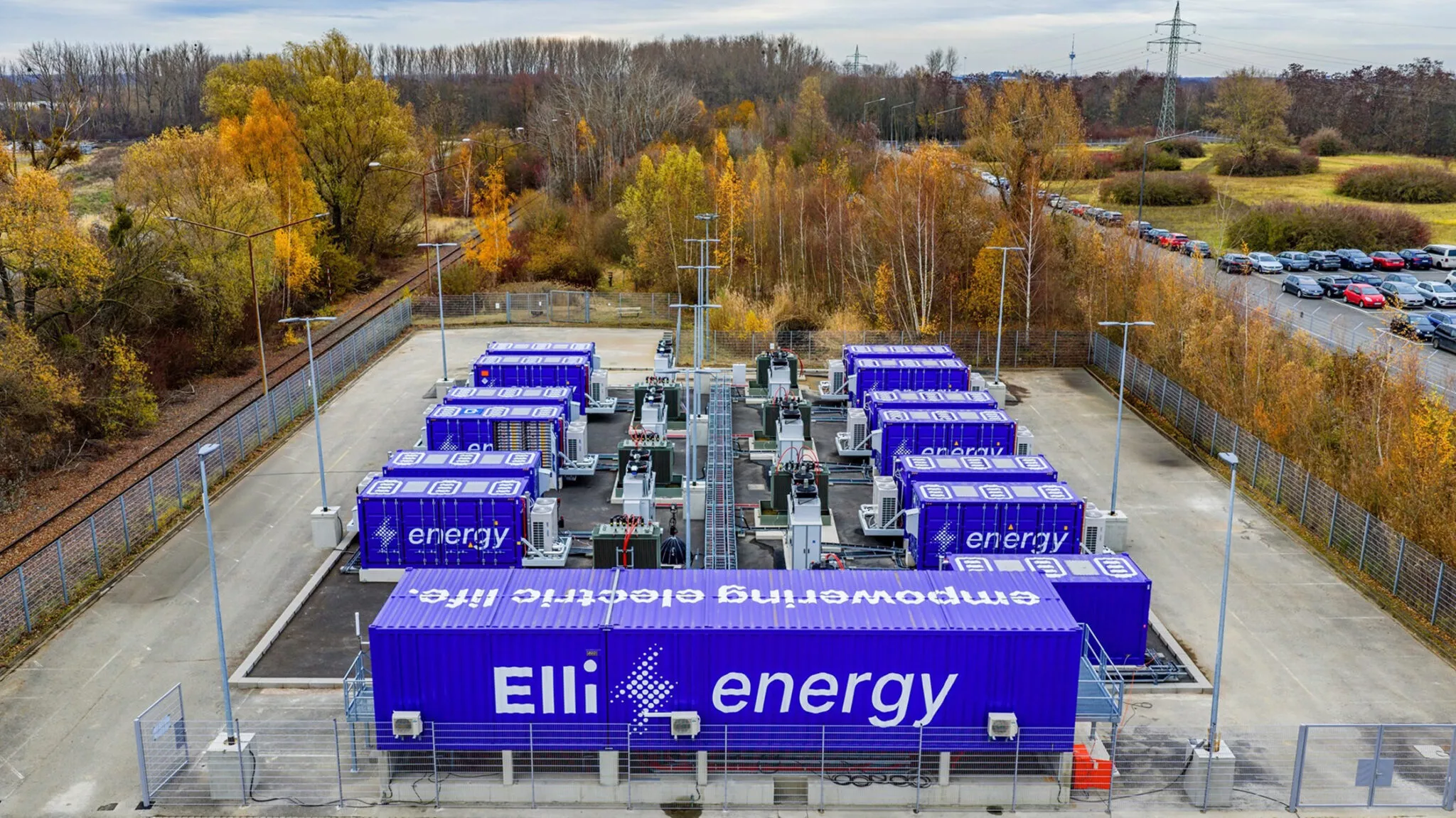 انخفاض مبيعات السيارات الكهربائية العالمية بنسبة 11%