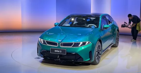 الكشف عن الجيل الجديد من BMW i3 في بكين بمدى 1000 كم