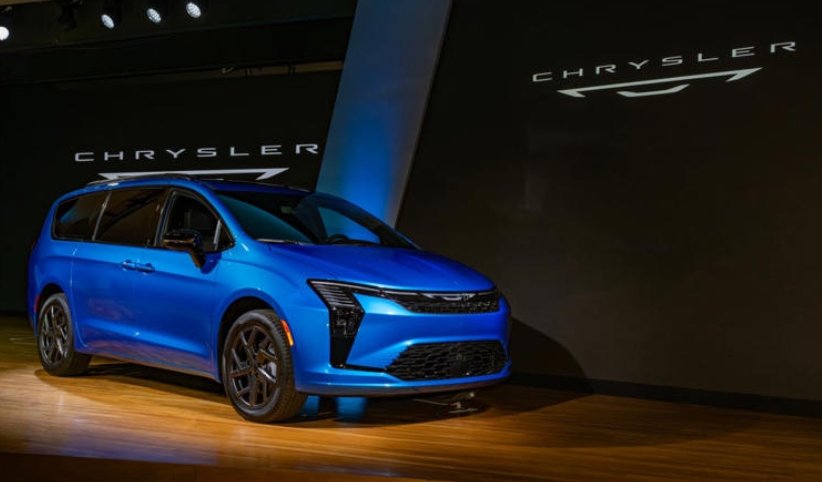 معرض نيويورك 2026 : ظهور كرايسلر باسيفيكا 2027