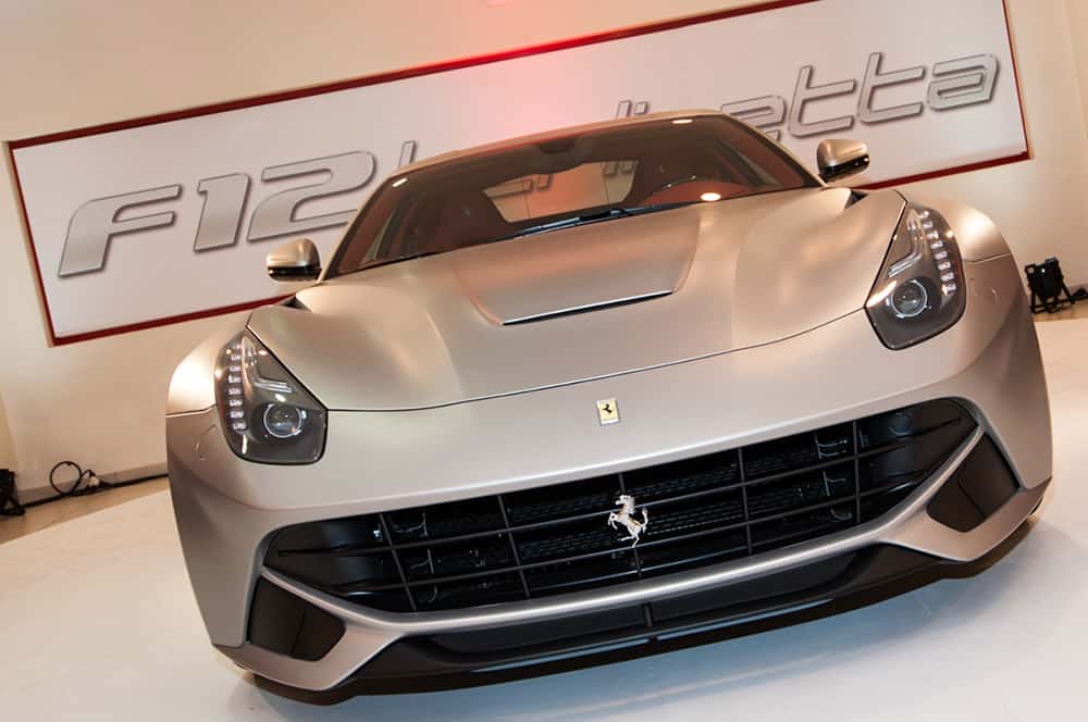 وصول اول سيارة فيراري طراز F12 برلــيـنتا الى المملكة
