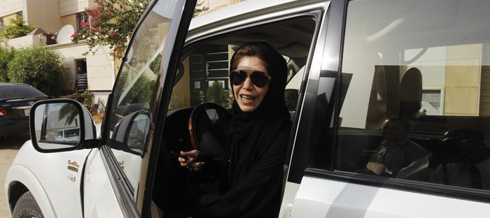 غضب في ولاية هندية بسبب الخوف من فقدان وظائف أبنائهم في السعودية بسبب قيادة النساء