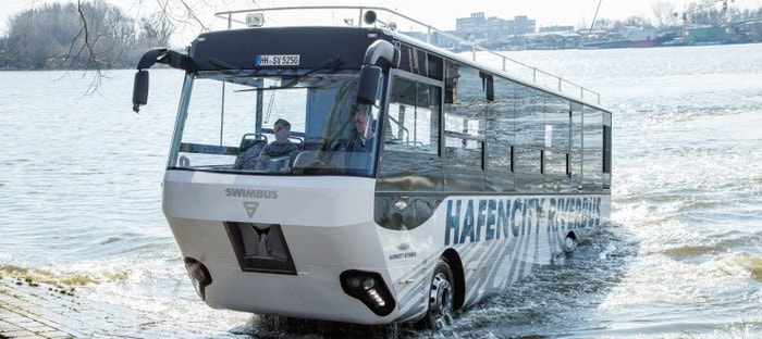 فيديو : هذا أول أتوبيس ألماني يستخدم في البر والبحر للرحلات السياحية