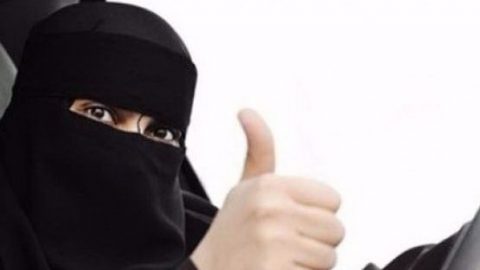 المرور السعودي يؤكد عد وجود شروط خاصة لاستخراج الرخص للنساء