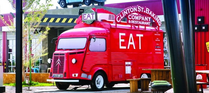 دبي تتوقع تحقيق نمو يفوق الضعف في أعداد عربات الطعام خلال 2017