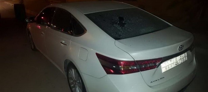 تعرض سيارة مدير معهد سعودي للتهشم من قبل مجهولين ورسالة تهديد غامضة له