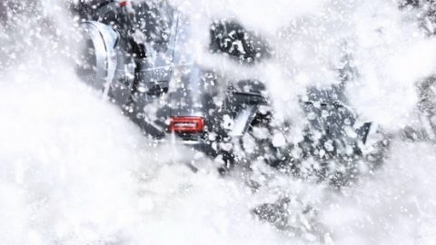 مرسيدس G-Class موديل 2019 تصارع الثلوج في احدث صورة تشويقية