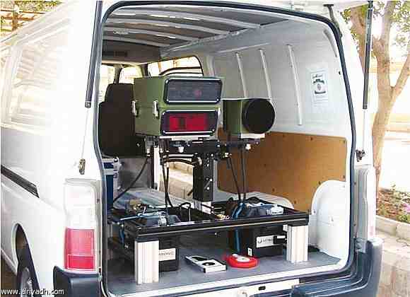 سيارة ساهر تتعرض لإطلاق نار في عسير والشرطة تطارد الجناة